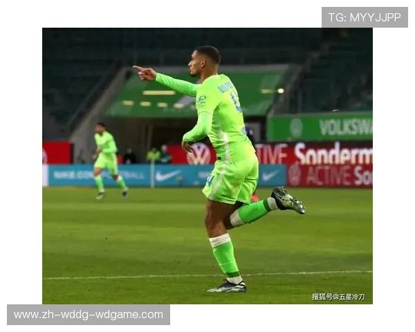 黑红金战袍背后的百年传奇:德甲俱乐部命运与辉煌的交响篇章